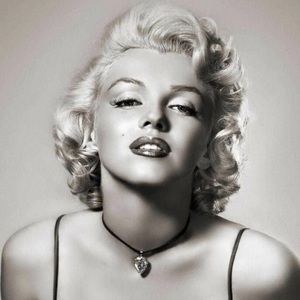 Marilyn Monroe Simulated Diamond Necklace